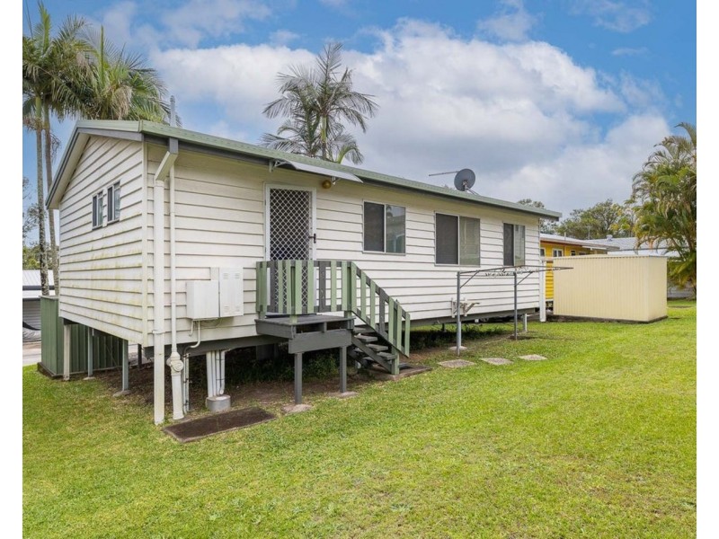 12 Cedar Drive, Stapylton QLD 4207