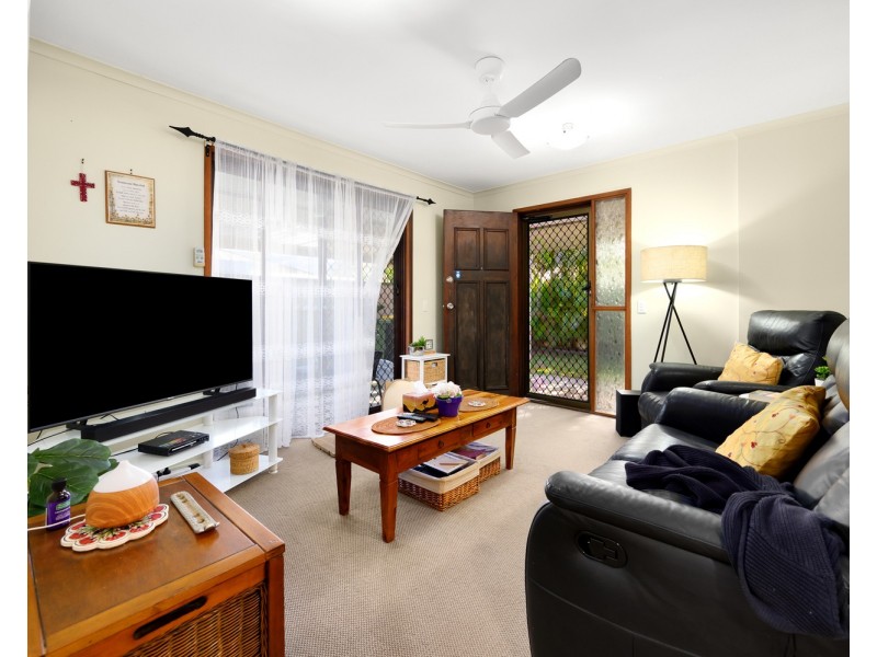 1/29 Botanical Drive, Labrador QLD 4215