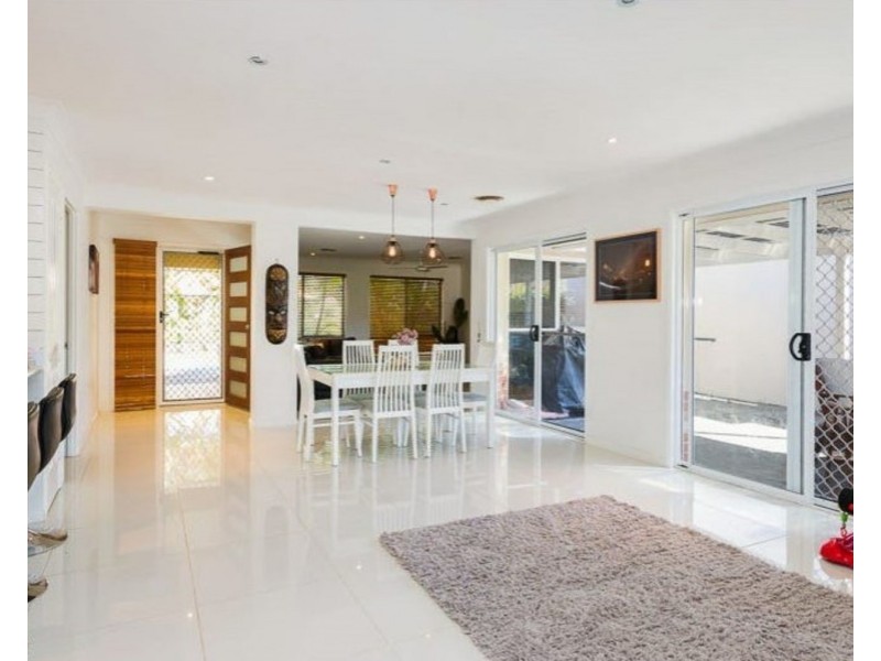 3 Binkar Boulevard, Robina QLD 4226