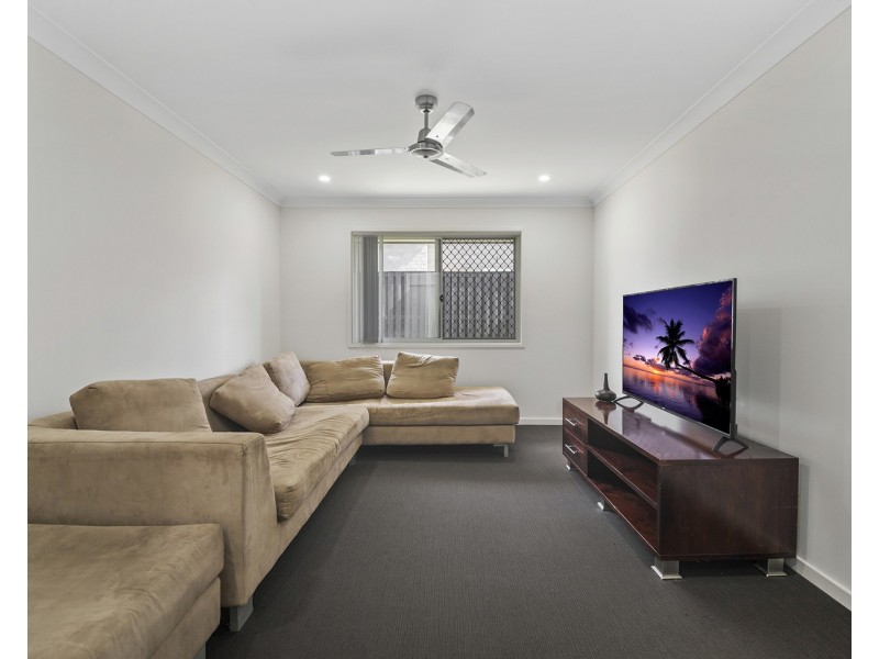 40 Azure Way, Coomera QLD 4209