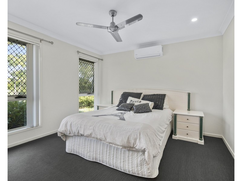 40 Azure Way, Coomera QLD 4209