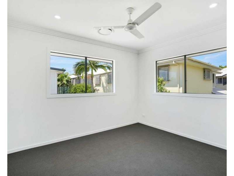 3/36 Margaret Street, Southport QLD 4215