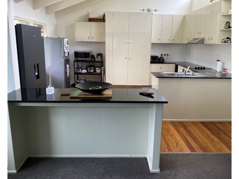 12 Rathbone Place, Labrador QLD 4215