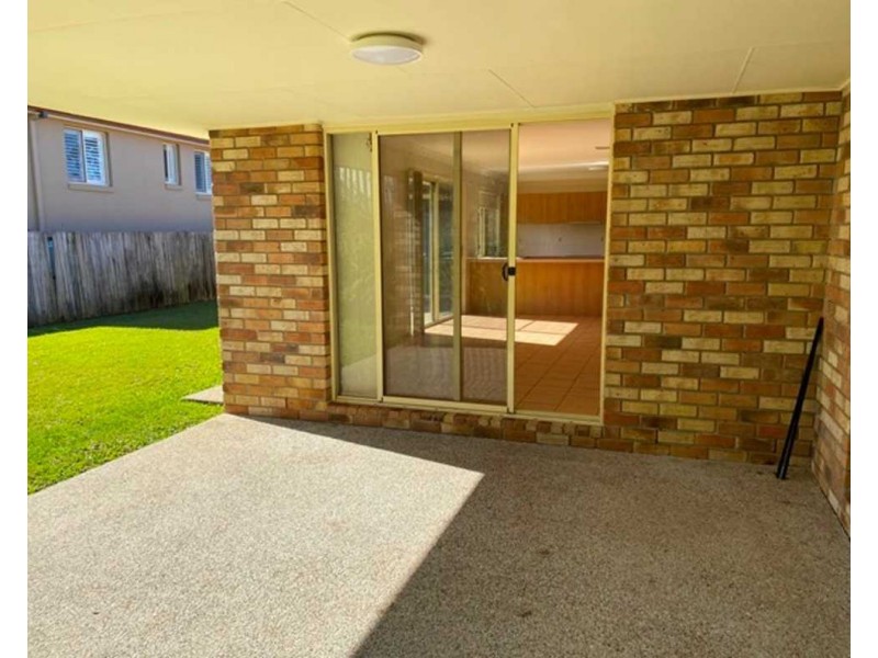 91 Crestwood Drive, Molendinar QLD 4214