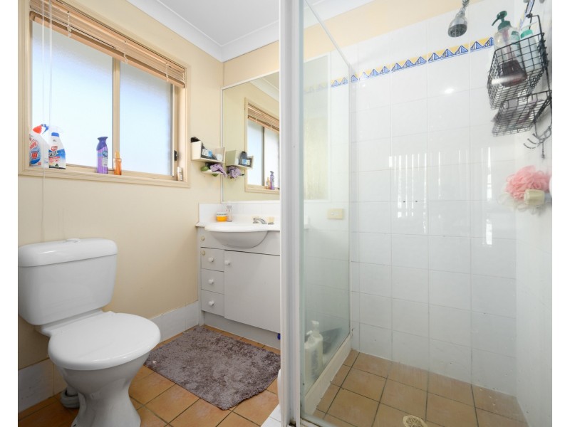5 Chelmsford Place, Parkwood QLD 4214