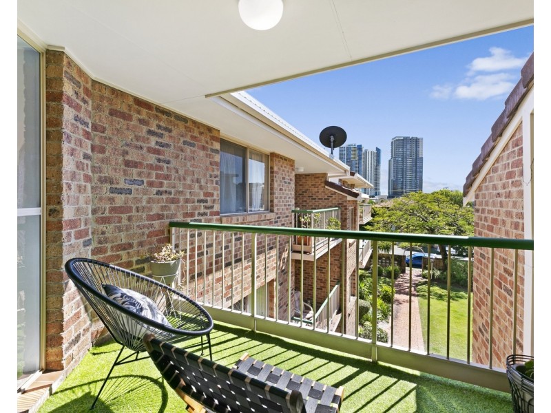 12/32 Meron Street, Southport QLD 4215