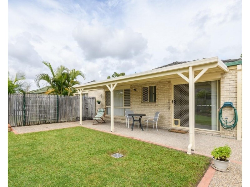 1/37 Brown Street, Labrador QLD 4215