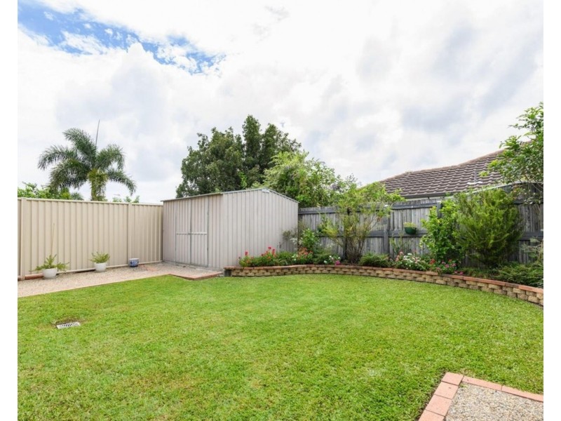 1/37 Brown Street, Labrador QLD 4215