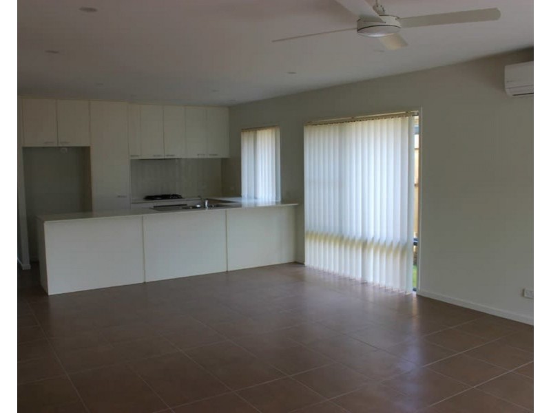 6  boston Terrace, Coomera QLD 4209