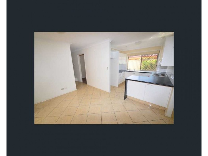 165 Greenacre Drive, Arundel QLD 4214