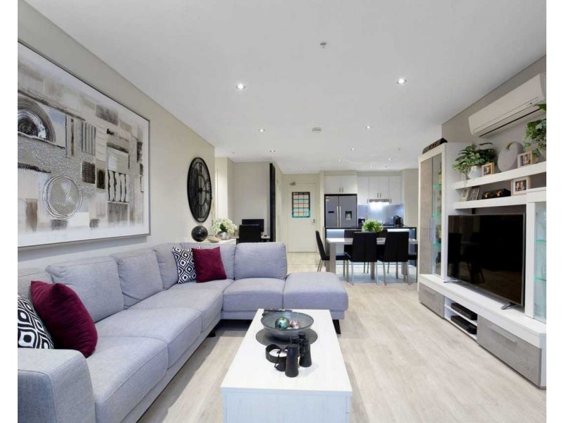 1807/2 Aqua Street, Southport QLD 4215