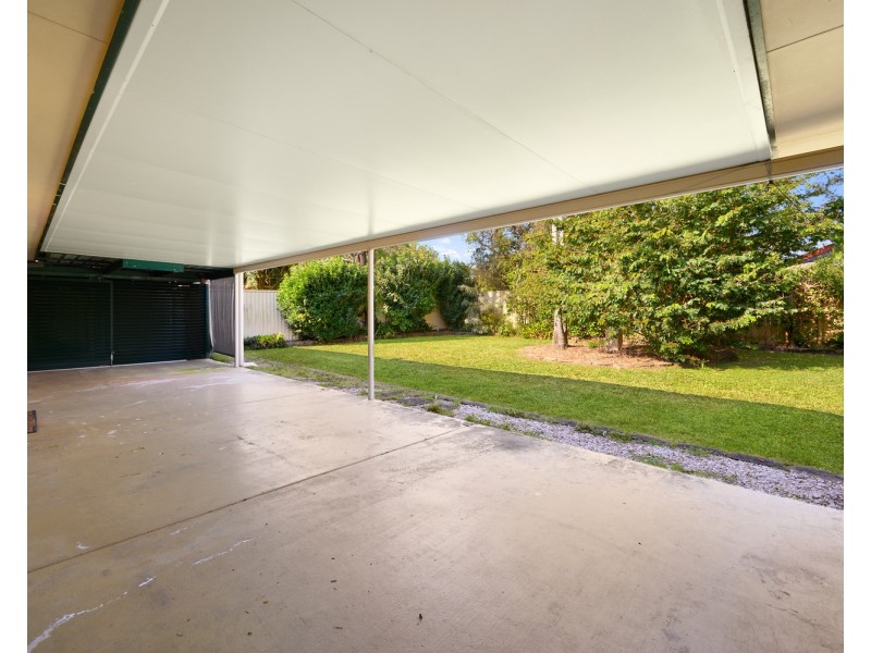89 Wardoo Street, Southport QLD 4215