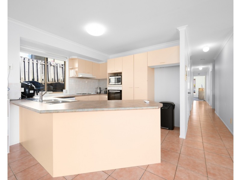 12 Daintree Drive, Parkwood QLD 4214