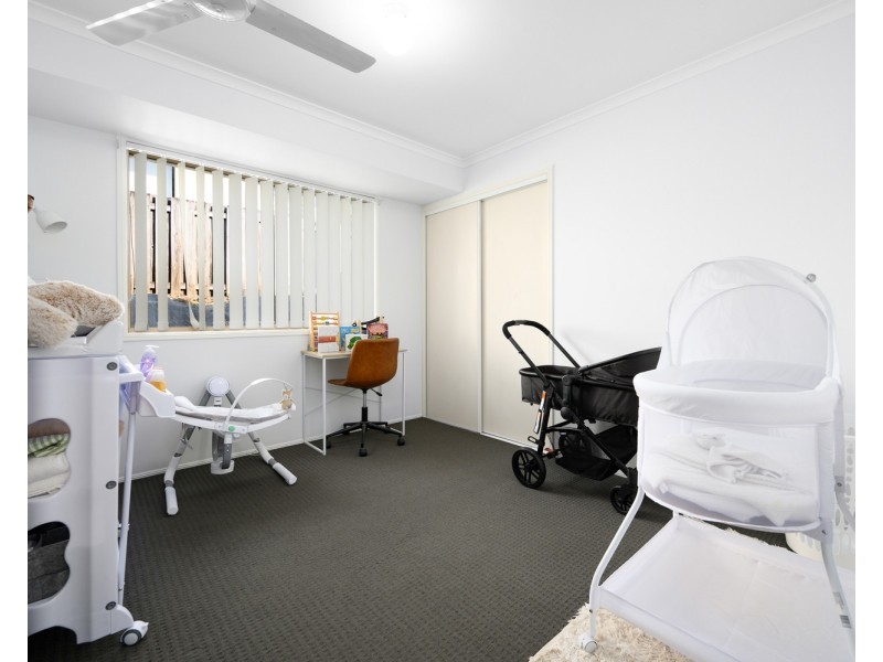 12 Daintree Drive, Parkwood QLD 4214