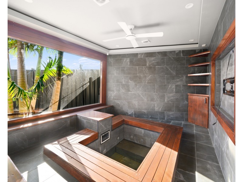24 John Crescent, Pimpama QLD 4209