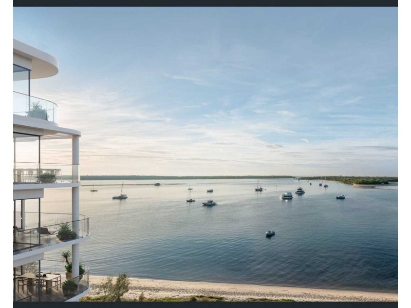 4/536 Marine Parade, Labrador QLD 4215