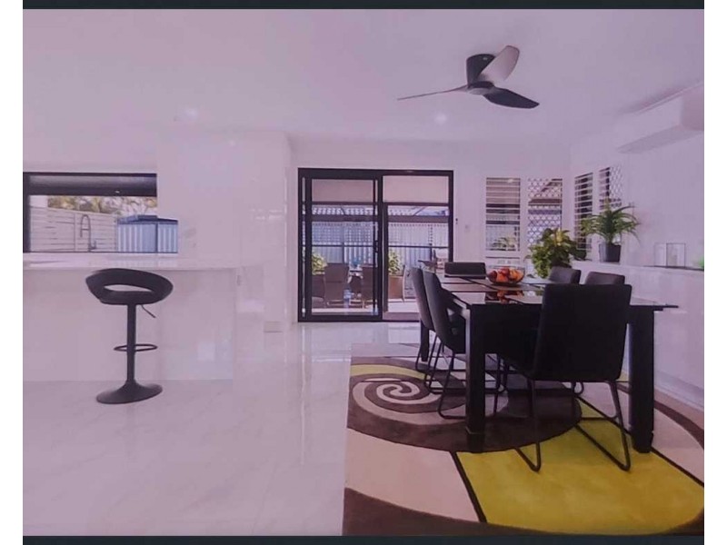 85 Parkwood Boulevard, Parkwood QLD 4214