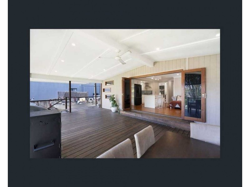 34 Eileen Avenue, Southport QLD 4215