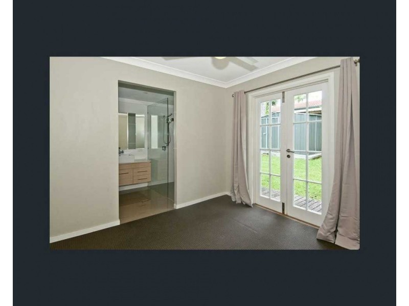 34 Eileen Avenue, Southport QLD 4215