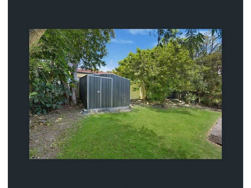 34 Eileen Avenue, Southport QLD 4215