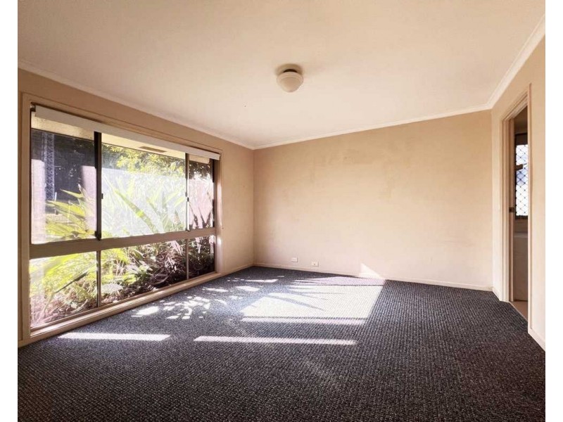 9 Bosun Parade, Ashmore QLD 4214