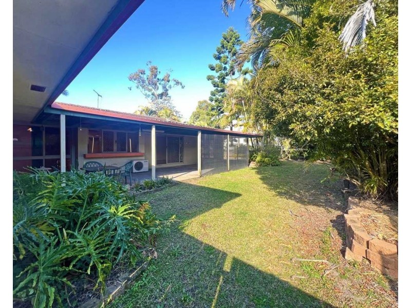 9 Bosun Parade, Ashmore QLD 4214