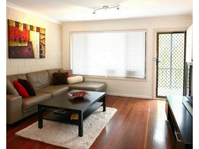 4/13f Wyndham Avenue, Southport QLD 4215