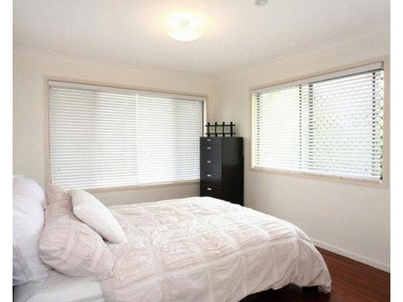 4/13f Wyndham Avenue, Southport QLD 4215