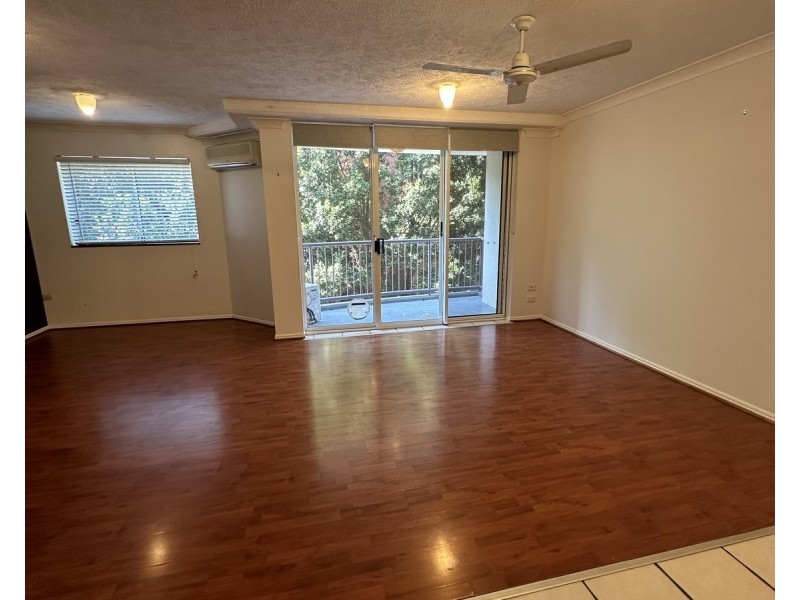 14/132 High Street, Southport QLD 4215