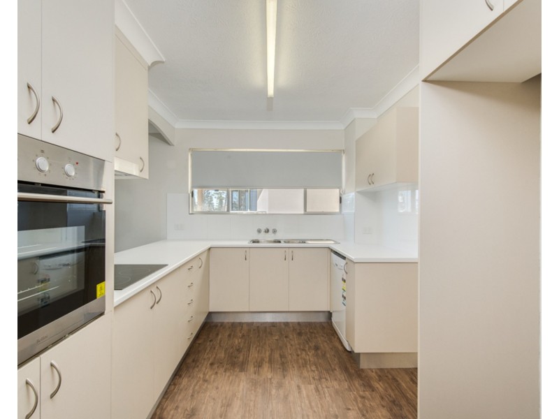 3/526 Marine Parade, Biggera Waters QLD 4216