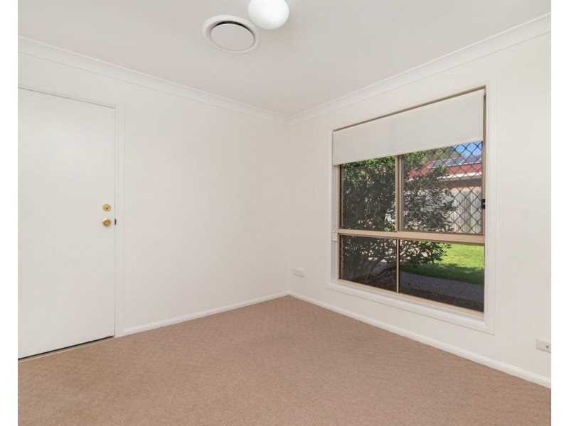 52 Ballybunnion Drive, Parkwood QLD 4214