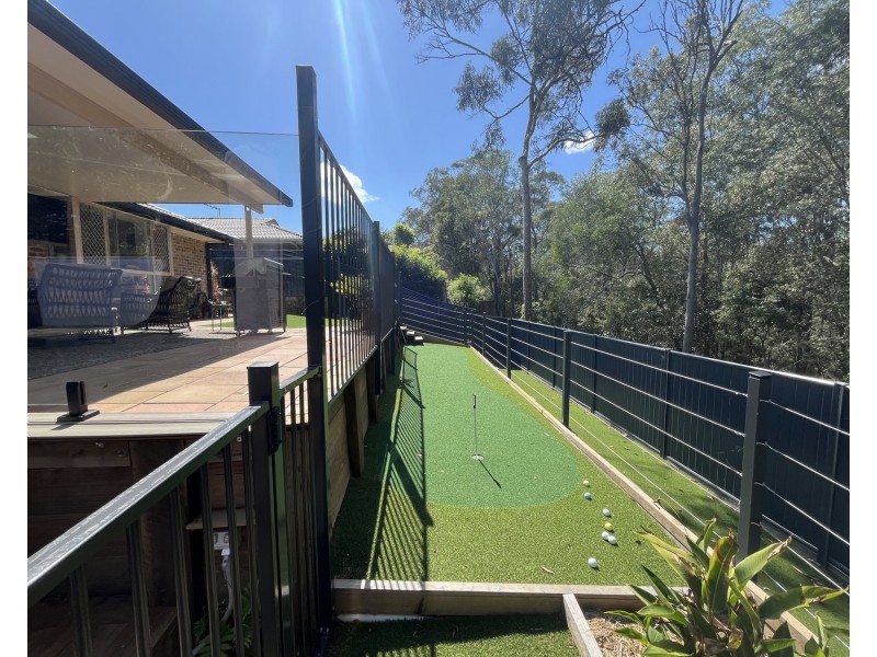 52 Ballybunnion Drive, Parkwood QLD 4214