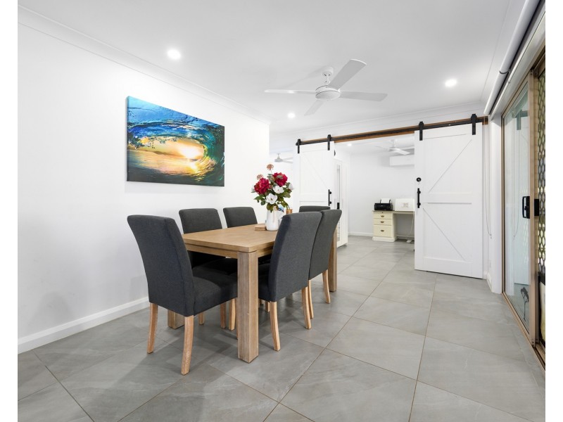 5 Alcott Court, Parkwood QLD 4214