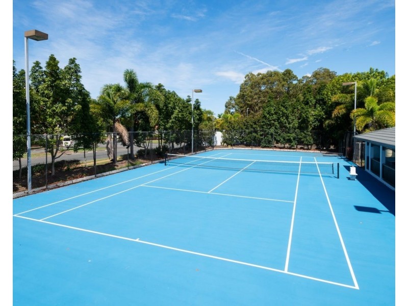62/100 Morala Avenue, Runaway Bay QLD 4216