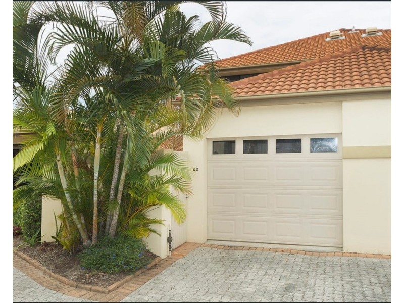62/100 Morala Avenue, Runaway Bay QLD 4216