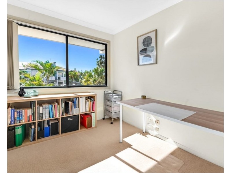 62/100 Morala Avenue, Runaway Bay QLD 4216