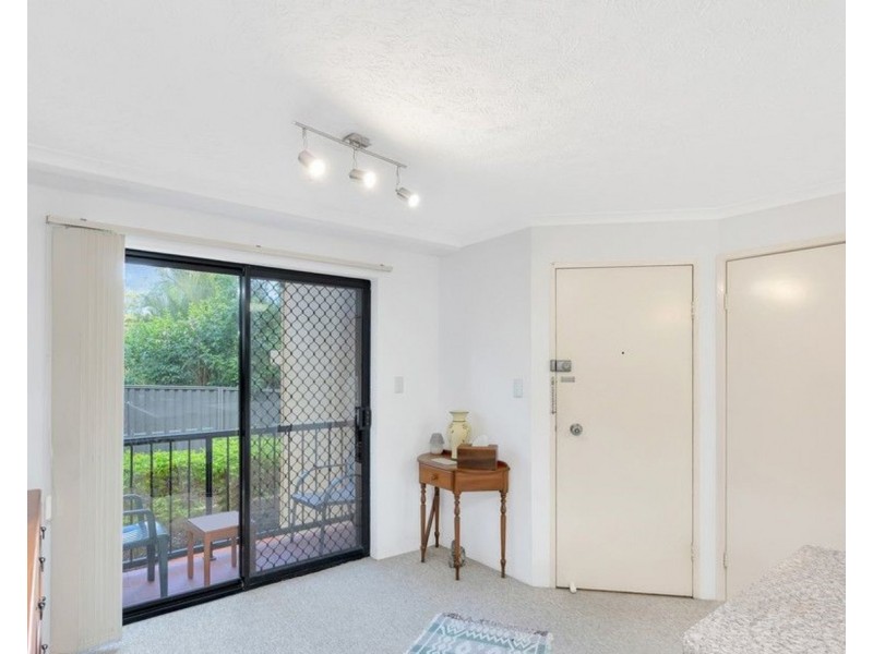 6/170 High Street, Southport QLD 4215