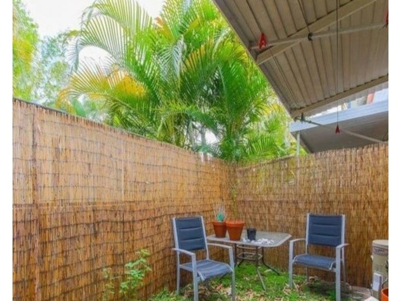 7/22 Central Street, Labrador QLD 4215
