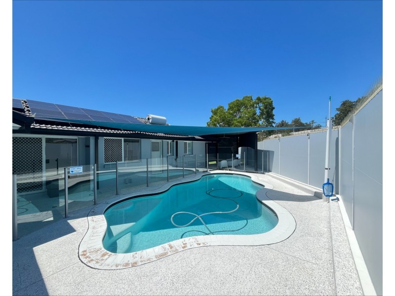 20 Fairweather Drive, Parkwood QLD 4214