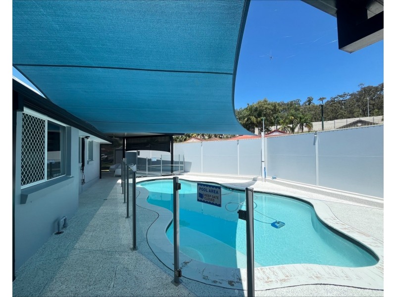 20 Fairweather Drive, Parkwood QLD 4214