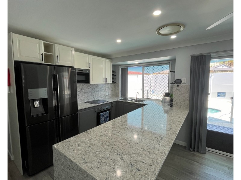 20 Fairweather Drive, Parkwood QLD 4214