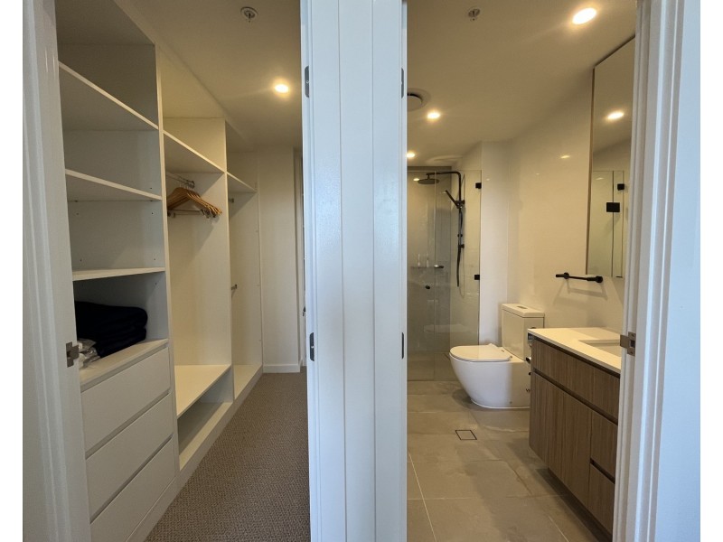 1011/59-73 Meron Street, Southport QLD 4215