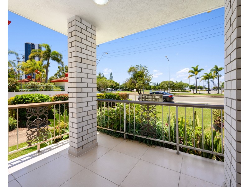 1/138 Marine Parade, Southport QLD 4215