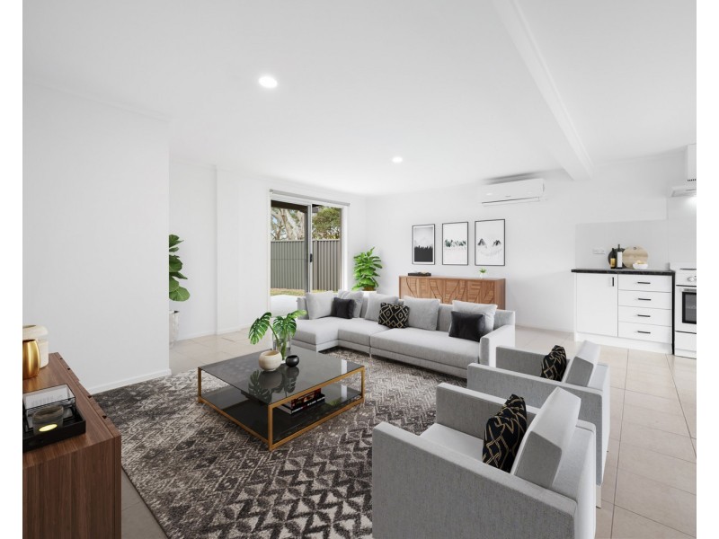1/2 Ellen Street, Southport QLD 4215