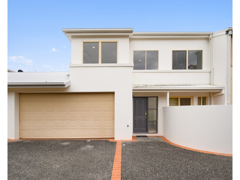 2/34 Bauer Street, Southport QLD 4215