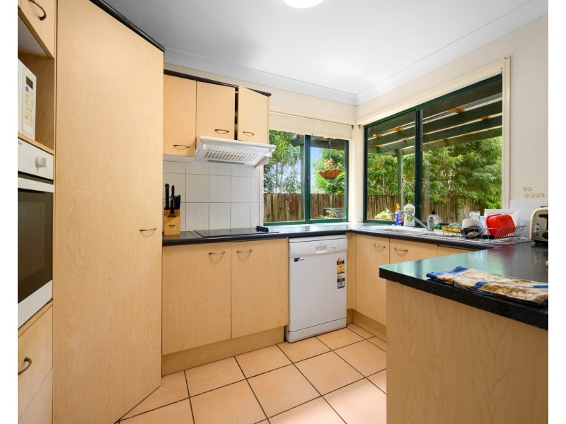 35 Daintree Drive, Parkwood QLD 4214