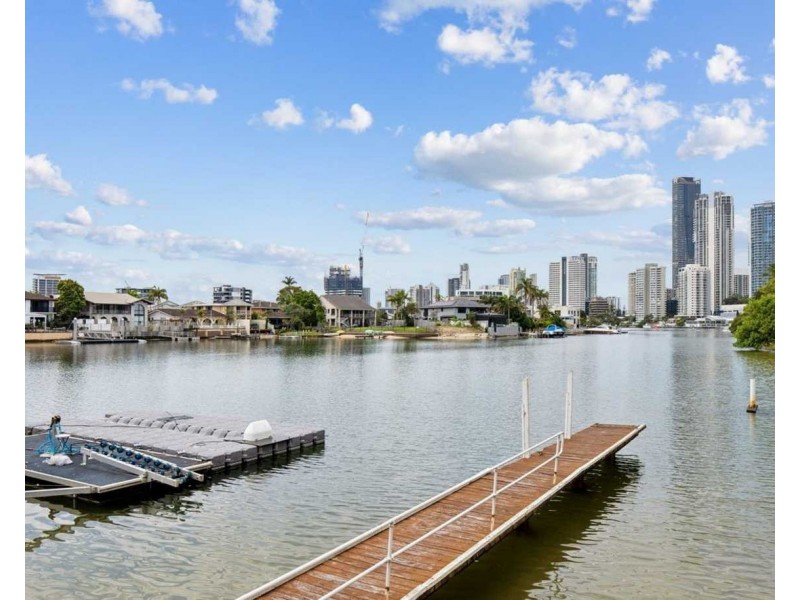 2/13 Sunrise Boulevard, Surfers Paradise QLD 4217