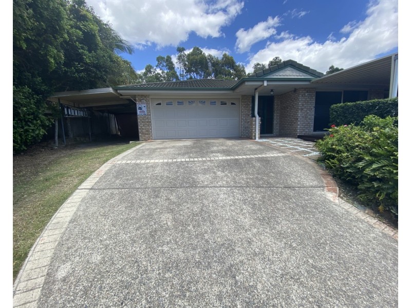 8  Rebbechi Court, Parkwood QLD 4214