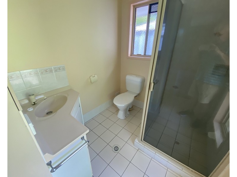 8  Rebbechi Court, Parkwood QLD 4214