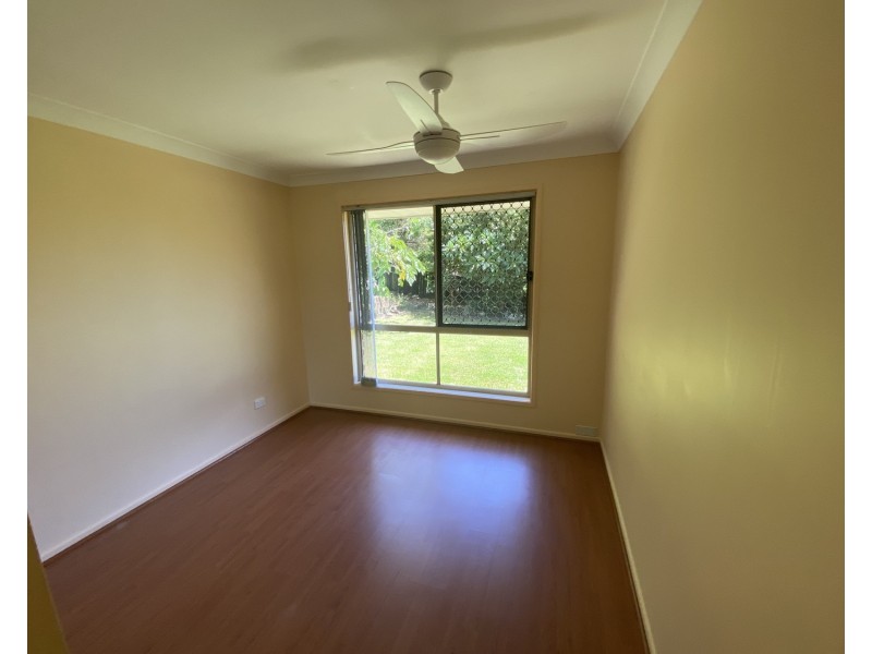 8  Rebbechi Court, Parkwood QLD 4214